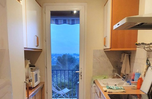 La Bouverie Casa | Villa con Piscina Privada, 5 Habitaciones, 8 Plazas - Climatizada, Vista al Campo y BBQ