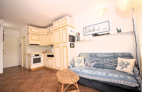 Santa Teresa di Gallura Apartamento | Air-conditioned three-room apartment with beautiful sea view