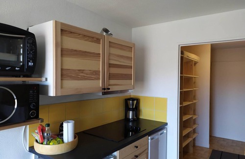 Les Sablettes Apartamento | Air-conditioned T2 apartment 5 minutes' walk from Les Sablettes beach LLS1