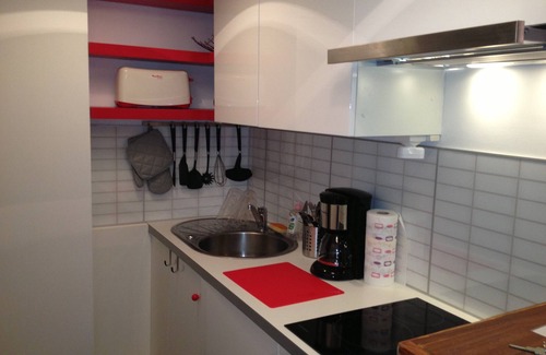 Porquerolles Apartamento | Alquiler de 2 estrellas con aire acondicionado clasificado 3 estrellas cerca de servicios tranquilos
