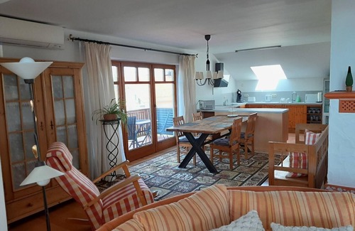 Loifling Apartamento | Air-conditioned apartment (110sqm) with balcony and 2 bedrooms