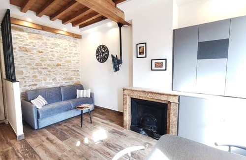 Griffon - Royale Apartamento | Air-conditioned apartment in the city center, top floor