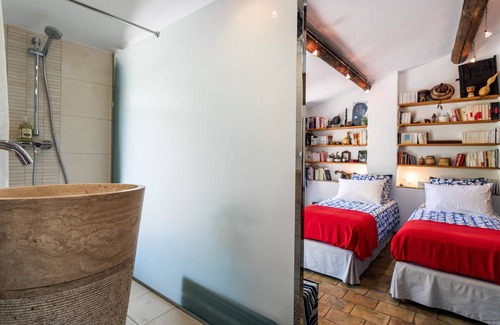 Grans Cabaña | Air-conditioned B&B Provence Quiet Countryside Swimming pool Private SPA