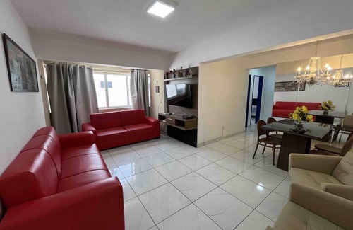 Pajucara Apartamento | Air-conditioned apartment on the seafront of Pajuçara Beach