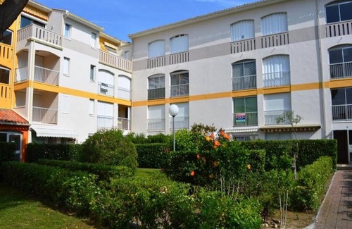 Argeles Plage Apartamento | Apartamento con aire acondicionado cerca del mar y tiendas.
