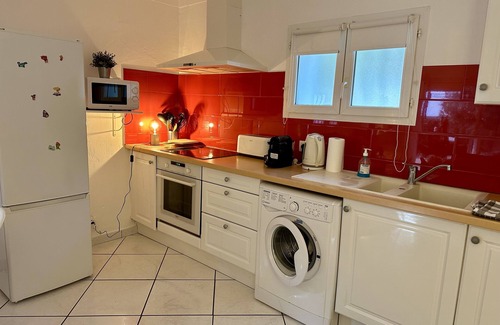 Boulouris-sur-Mer Apartamento | Bel F3 74m2 Bas de Villa 4P en paz. A 1 km del mar y tiendas. Estacionamiento wifi privado.
