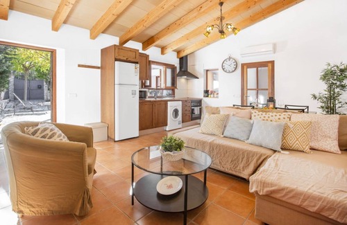 Soller Casa | Casa de vacaciones con aire acondicionado, piscina, terraza, vistas a la montaña y Wi-Fi