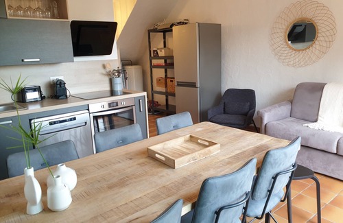 Sainte-Maxime Casa | Air-conditioned Provençal Mazet for 10 people