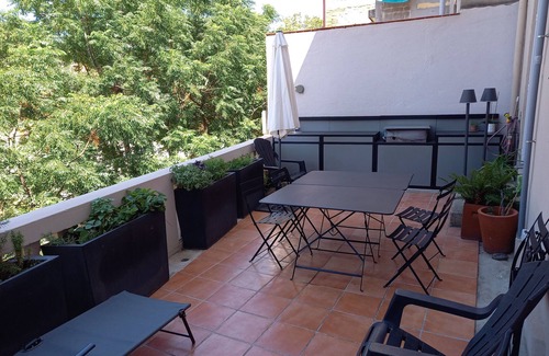 Les Platanes Casa | Perpignan centre Habitación climatizada, baño + Garaje + desayuno