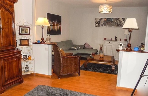 Saint-Bruno - Saint-Victor Casa | Air-Conditioned Townhouse With 2 Bedrooms, Furnished Terrace & Garden