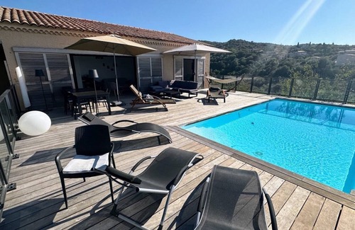 Portigliolo Villa | Villa con aire acondicionado - Piscina - Excepcional vista al mar - 200 m del mar