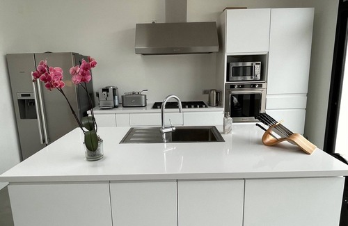 La Rochelle Casa | Air-conditioned villa with pool 5 minutes' walk from the old port and beach