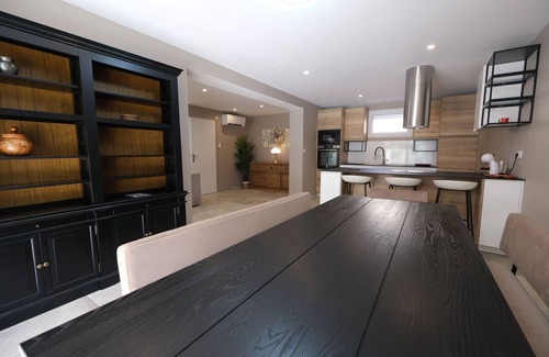 Mouries Villa | Air-conditioned villa heated pool Alpilles, sleeps 8