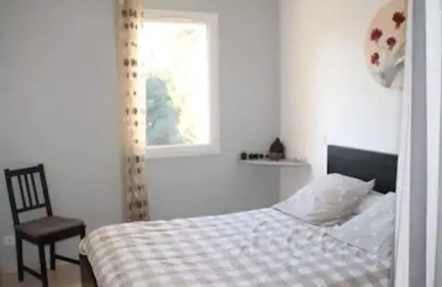 Monteux Villa | Air-conditioned villa with secure heated swimming pool
