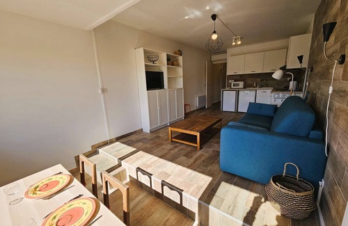 Les Sablettes Apartamento | Air conditioning, fibre connection, in the heart of Les Sablettes, all on foot...