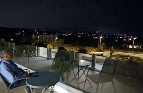 Spata-Artemida Apartamento | AIR IN ROOMS