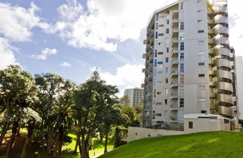 Newton Apartamento | Air Scotia Tower Apartment Over the Myers Park