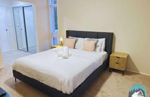 Castle Hill Casa | Aircabin - Castle Hill - 5BR Family House with Pool