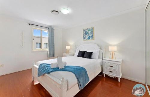 Seven Hills Casa | Aircabin - Seven Hills - Lovely - 3 Beds Townhouse