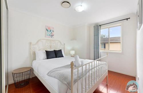 Seven Hills Casa | Aircabin - Seven Hills - Lovely - 3 Beds Townhouse
