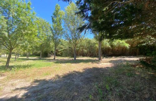 Fabregues Otro | Aire d accueil pour camping cars dans un domaine agricole