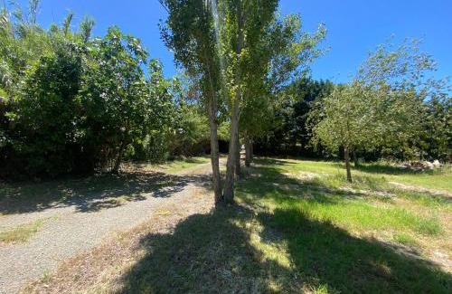 Fabregues Otro | Aire d accueil pour camping cars dans un domaine agricole