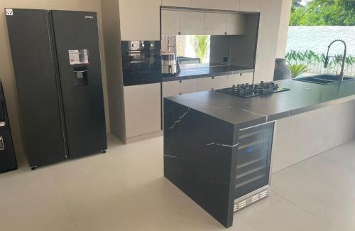 Raya Kuta Villa | Airis Tropical Villa