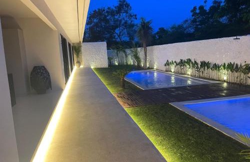 Raya Kuta Villa | Airis Tropical Villa