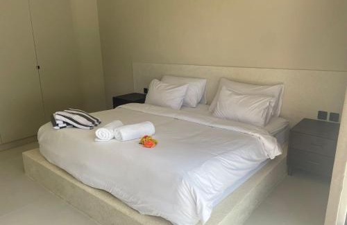 Raya Kuta Villa | Airis Tropical Villa
