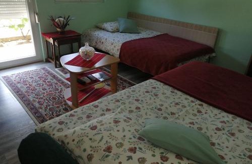 Belgrade Apartamento | Airport apartment T&T