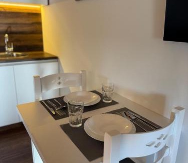 Karuc Apartamento | Airport apartments Jelena