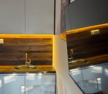Karuc Apartamento | Airport apartments Jelena