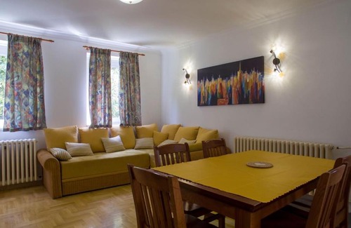 Novi Beograd Apartamento | Airport Belgrade Apartment/ ABA