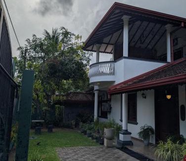Seeduwa - Katunayake Cama Y Desayuno | Airport Blessings Villa