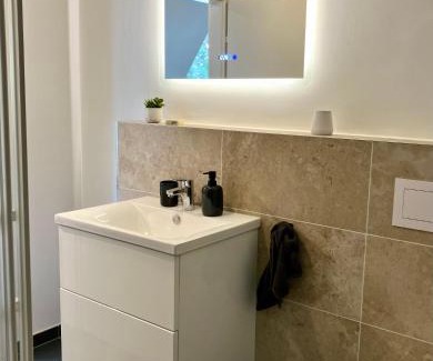 Glashutte Apartamento | Airport Business Apartment