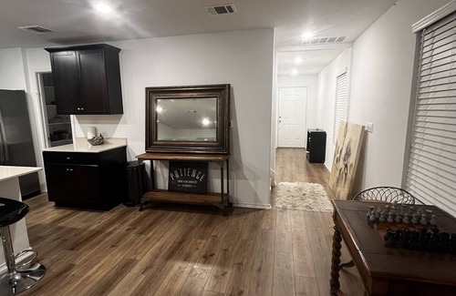 Stony Ridge North Casa | Airport Hideout