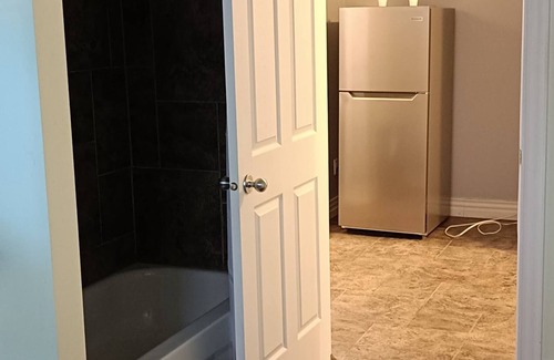 Moncton Casa | Airport Oasis: Cozy Retreat & Amenities
