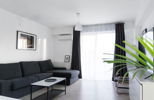Otopeni Apartamento | Airport Residence - Apartment across from Otopeni Airport