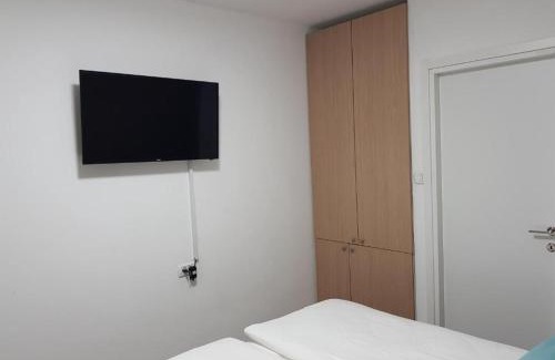 Or Yehuda Casa | Airport Stay