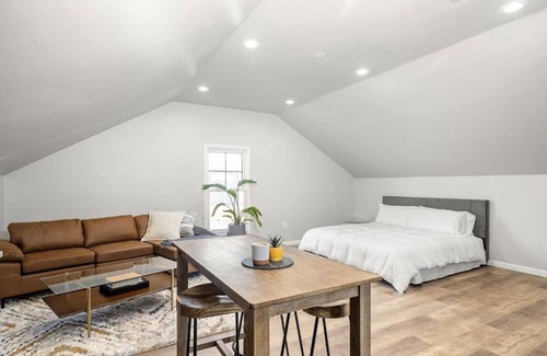 Eagan Park Apartamento | Airport Studio