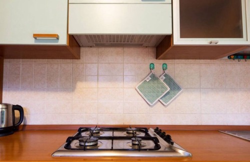 Olbia Apartamento | AIRPORTby walkCOMM.CENTERharbourBUS-SHUTTLE-WI FI-GARDEN-free PARK-WASH MAircon