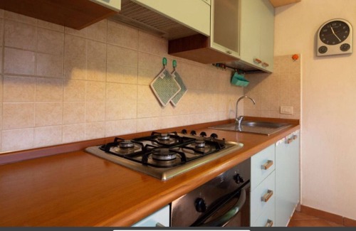 Olbia Apartamento | AIRPORTby walkCOMM.CENTERharbourBUS-SHUTTLE-WI FI-GARDEN-free PARK-WASH MAircon