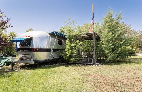 Saint-Nazaire Casa | Caravana AirStream con piscina y acceso Wi-Fi