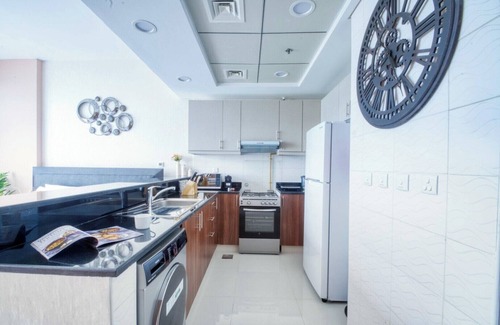 Dubai Sports City Apartamento | Airvistas Studio Apartment At Reef Residence JVC