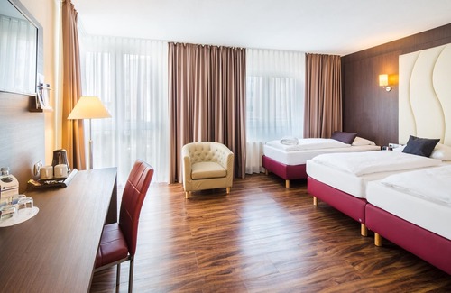 Raunheim Hotel | Airways Hotel Frankfurt Airport West