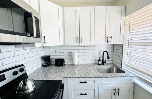 Lake Ridge Apartamento | Airy 2 Bedroom 2 Bath Apt w/ Pool Access