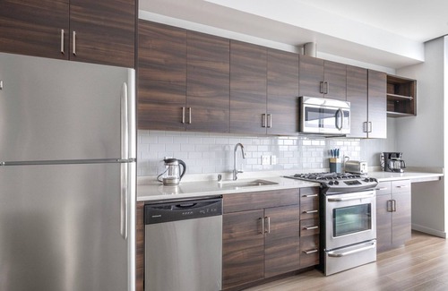Civic Center Apartamento | Airy Soma 1BR w/ Pool, Yoga & Spa, nr Station & Bars, by Blueground
