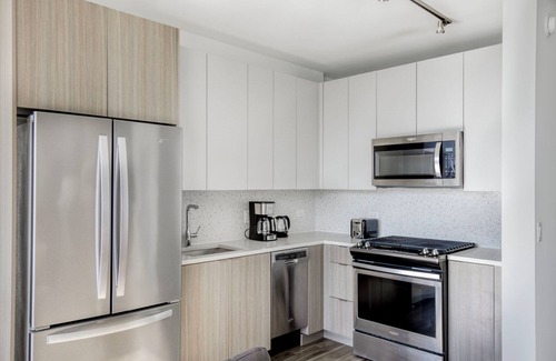 South Loop Apartamento | Airy South Loop Jr 1BR w/ Lounge, Pool & Gym nr Grant Park, by Blueground