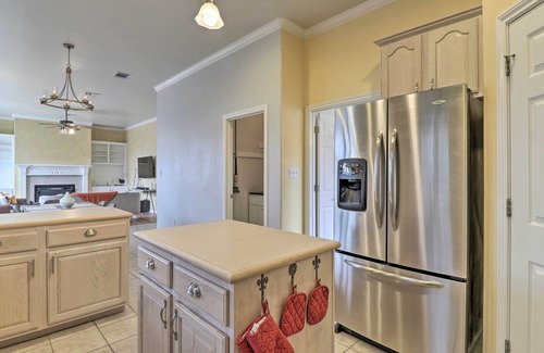 Travis Landing Villa | Airy Villa in Austin w/ Badminton/Volleyball Court