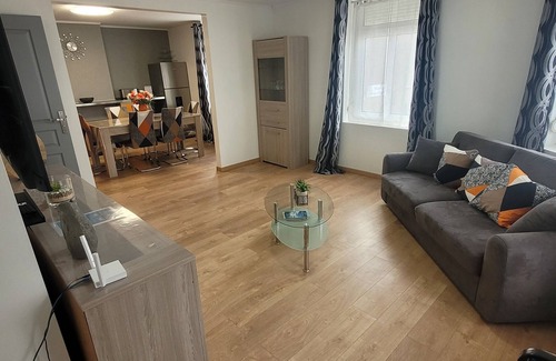 Calais Apartamento | Aiscal - Appart Hotel 70m2 for 6 people - Arrival 24/24h digicode access